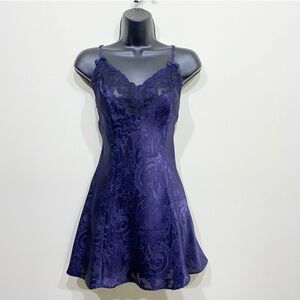 VTG Victoria Secret Gold Label Navy Satin Slip Chemise Coquette Lace Sexy Bows M